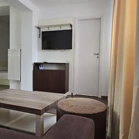 Grand Eforie 아파트